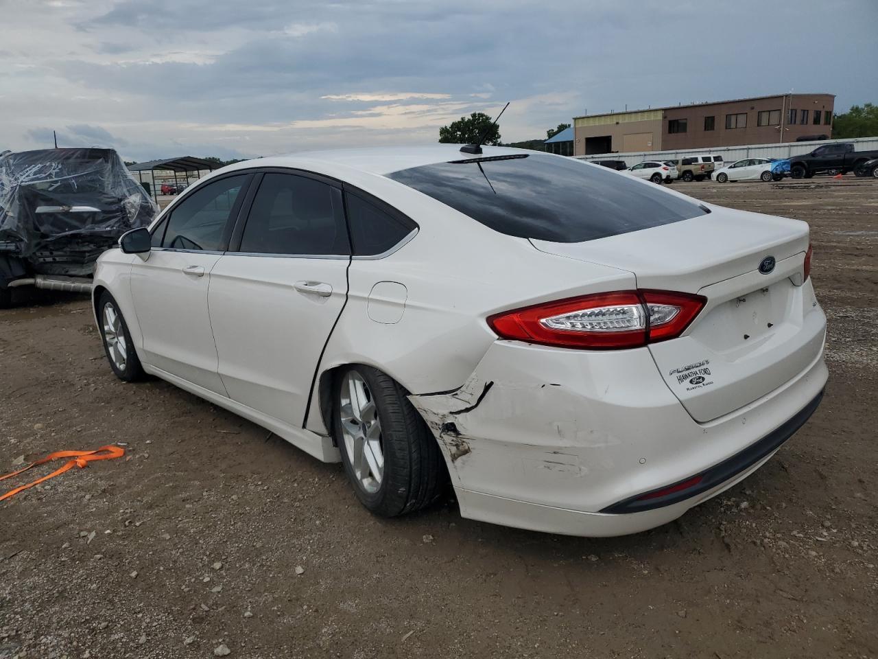 2014 Ford Fusion Se - Image 2