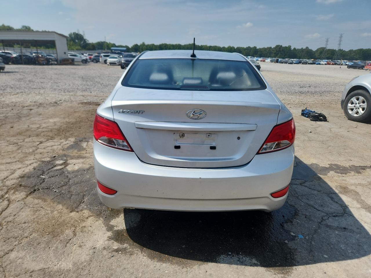 2016 Hyundai Accent Se - Фото 6