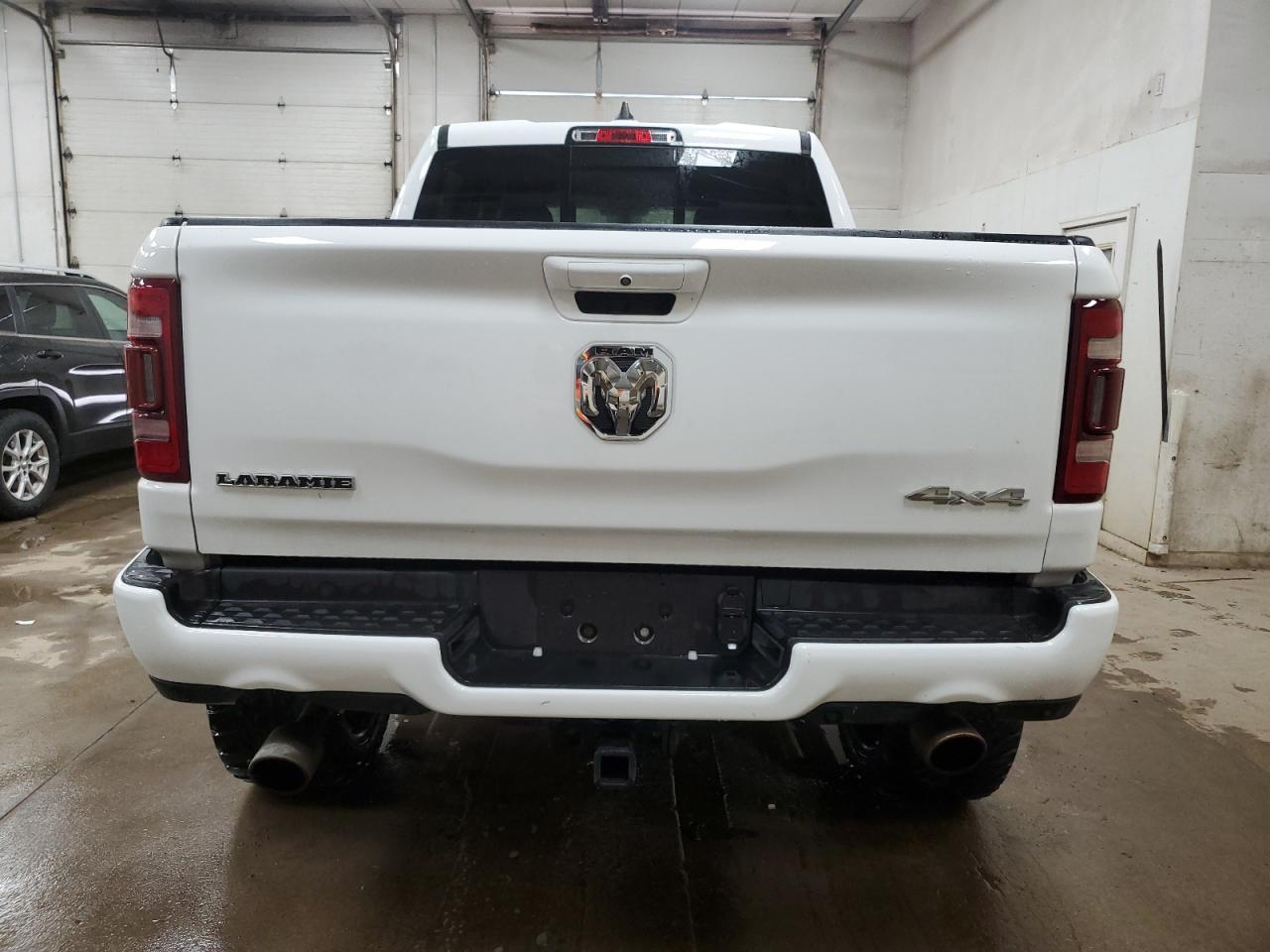 2020 Ram 1500 Laramie - Фото 6