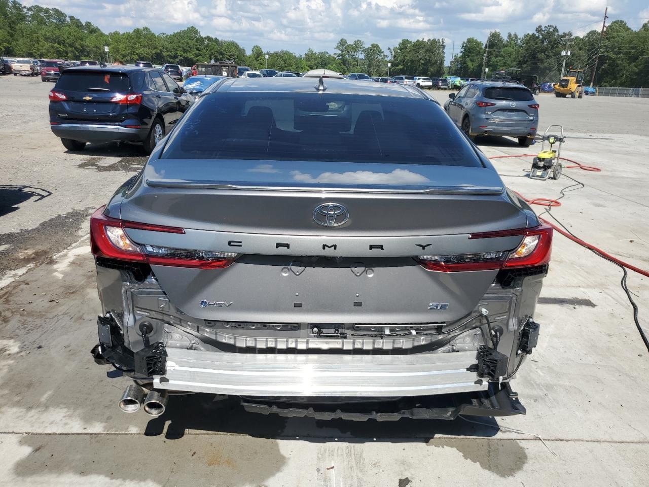 2025 Toyota Camry Xse - Фото 6