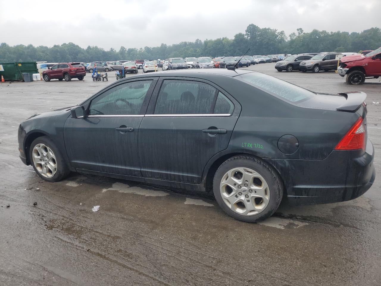 2010 Ford Fusion Se - Фото 2