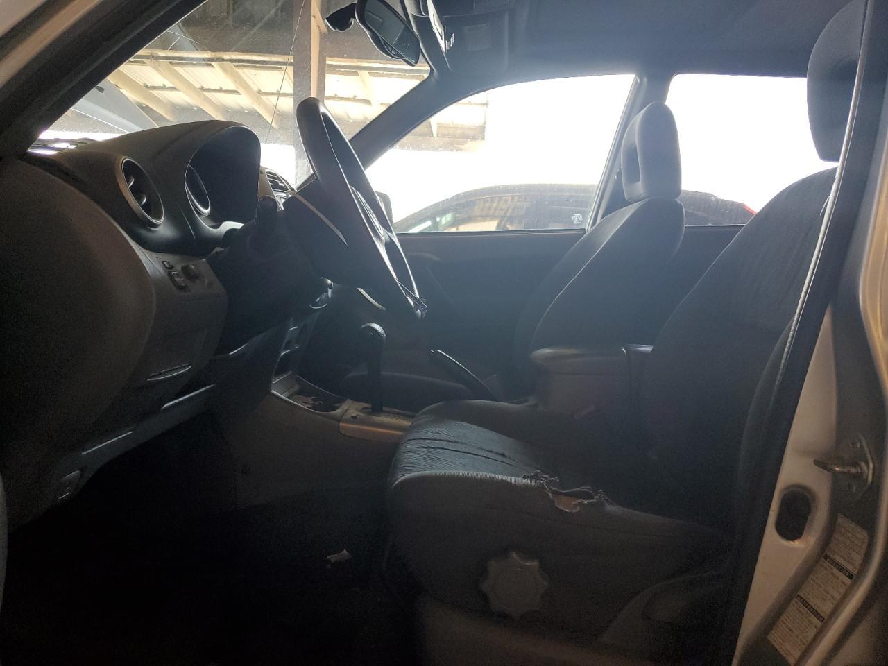 2002 Toyota Rav4 - Фото 7