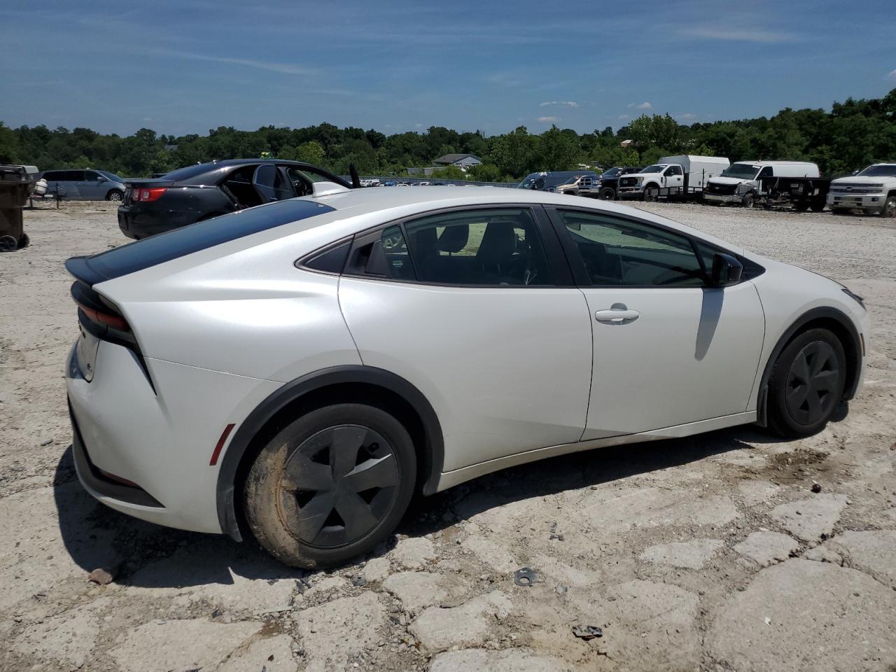 2024 Toyota Prius Le - Image 3