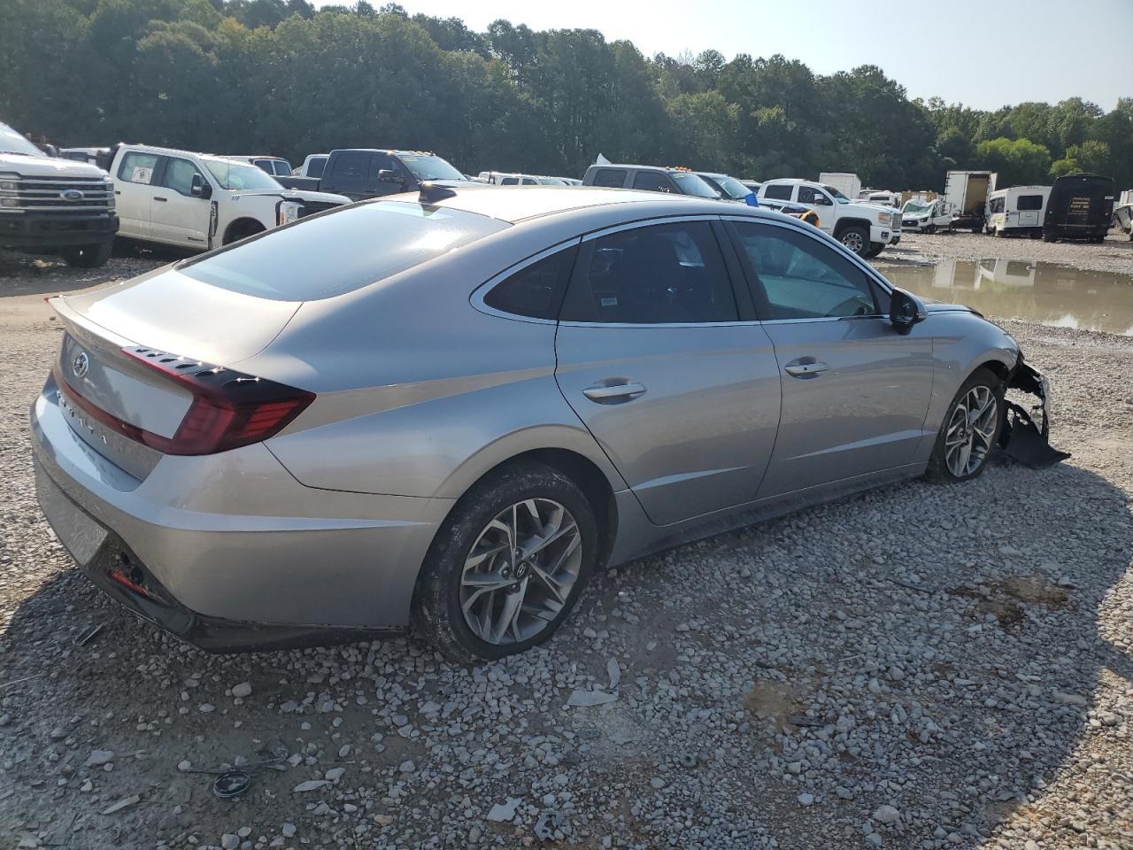2021 Hyundai Sonata Sel - Image 3