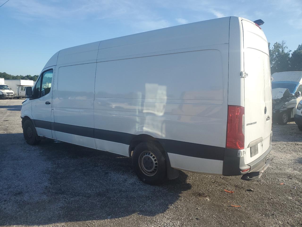 2021 Mercedes-Benz Sprinter 2500 - Image 2