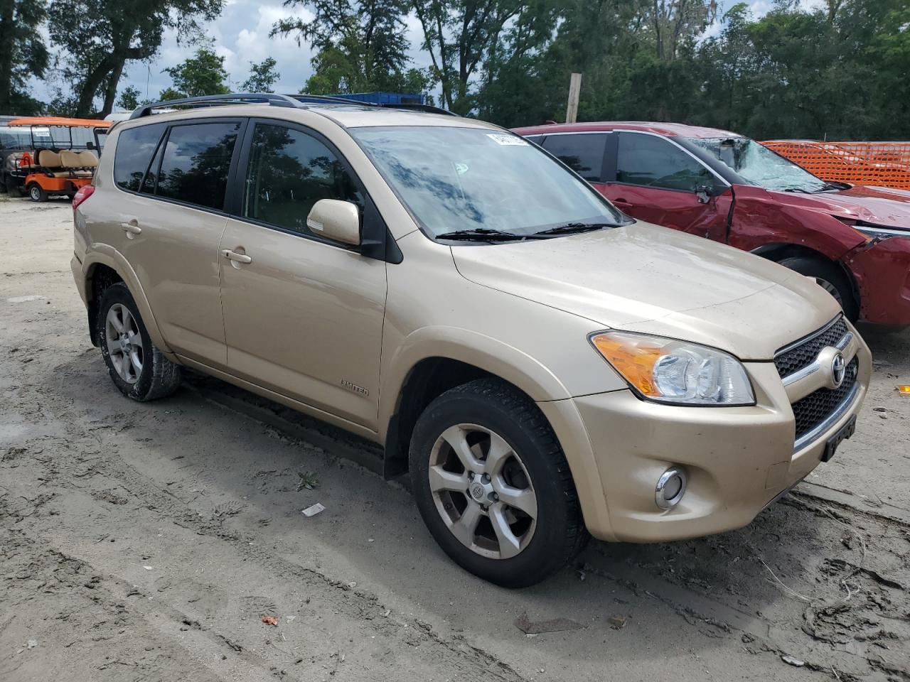 2010 Toyota Rav4 Limited - Image 4
