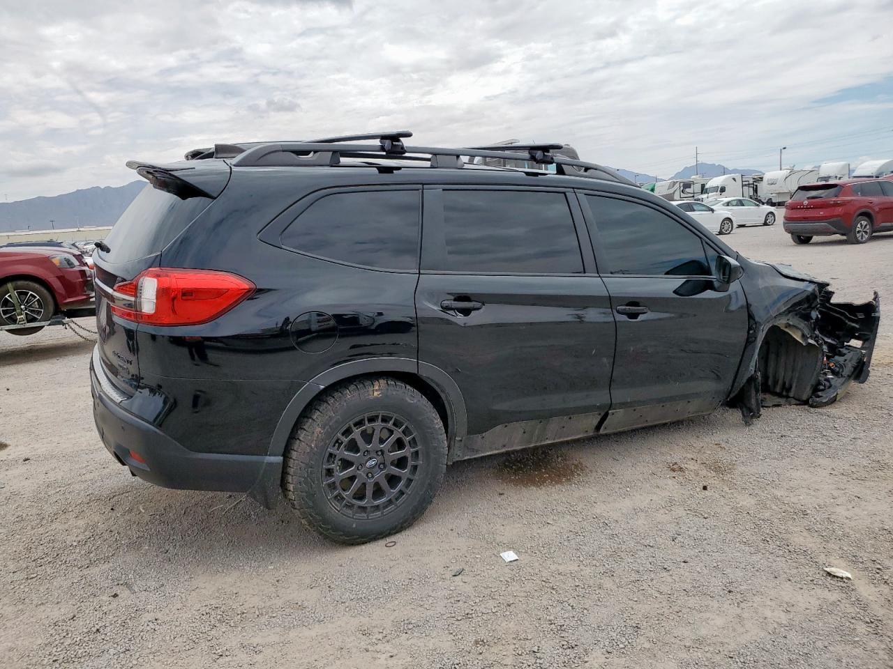 2022 Subaru Ascent Onyx Edition - Image 3
