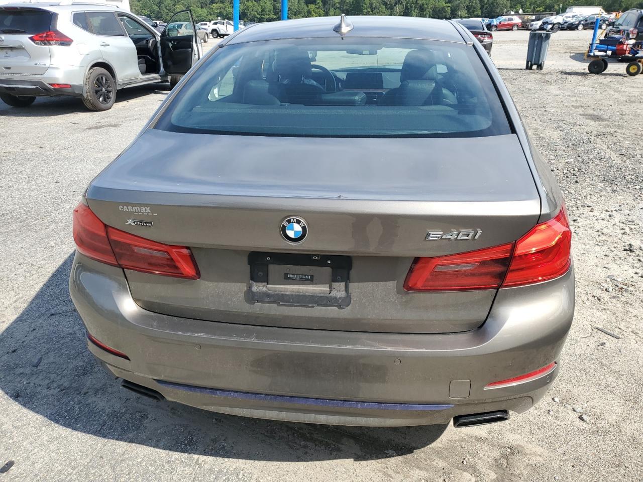 2019 BMW 540 Xi - Фото 6