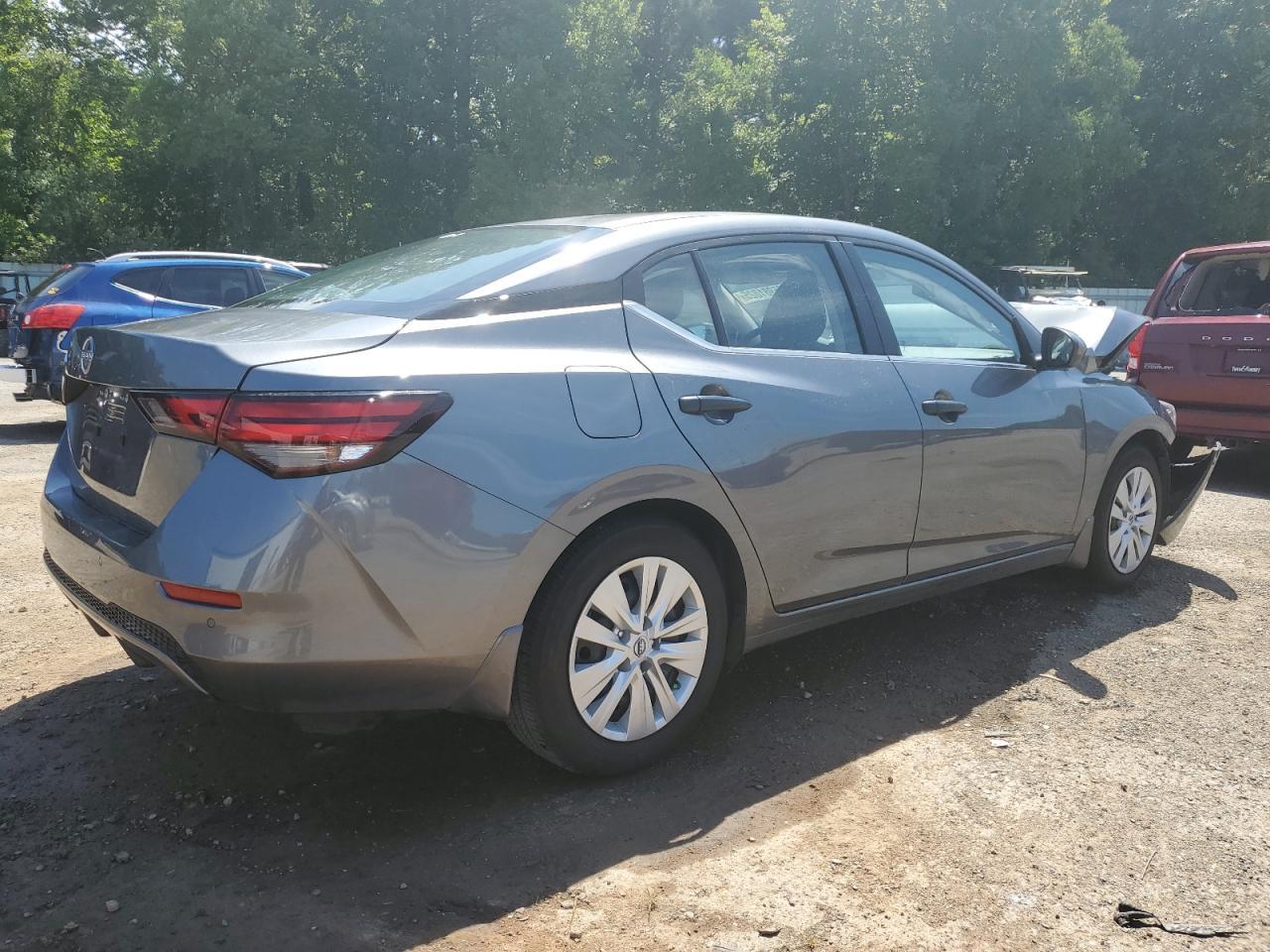 2025 Nissan Sentra S - Image 3