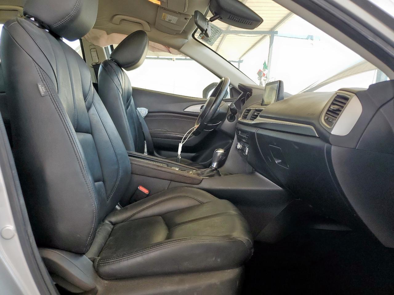 2018 Mazda 3 Touring - Фото 7