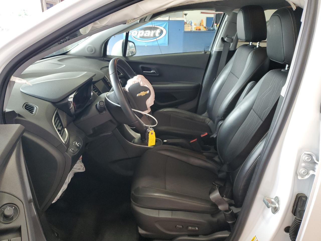 2020 Chevrolet Trax 1Lt - Image 7
