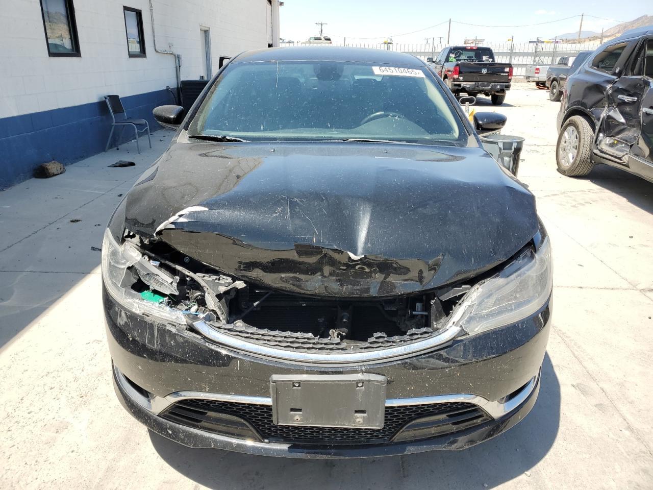 2015 Chrysler 200 C - Image 5