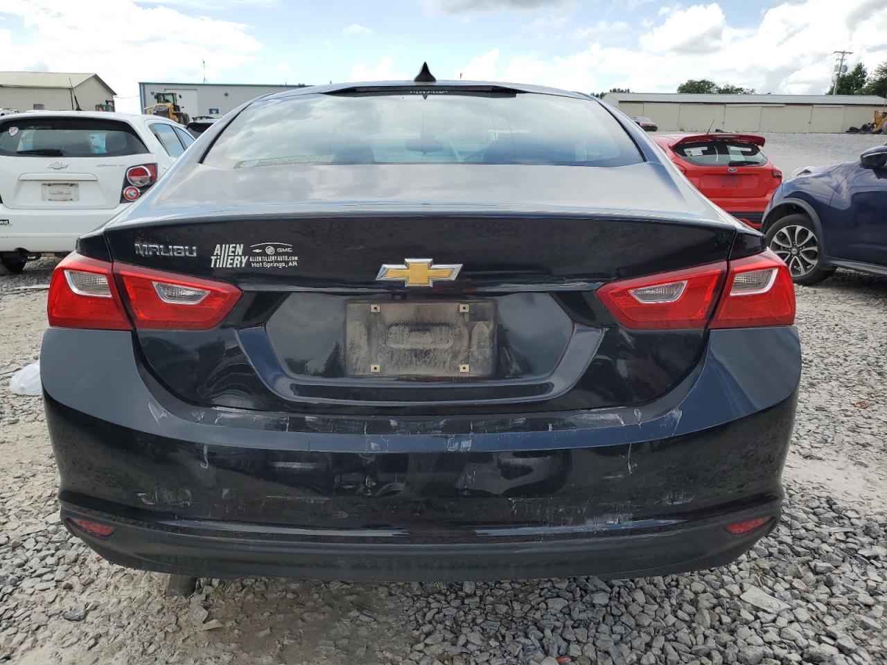 2018 Chevrolet Malibu Ls - Image 6