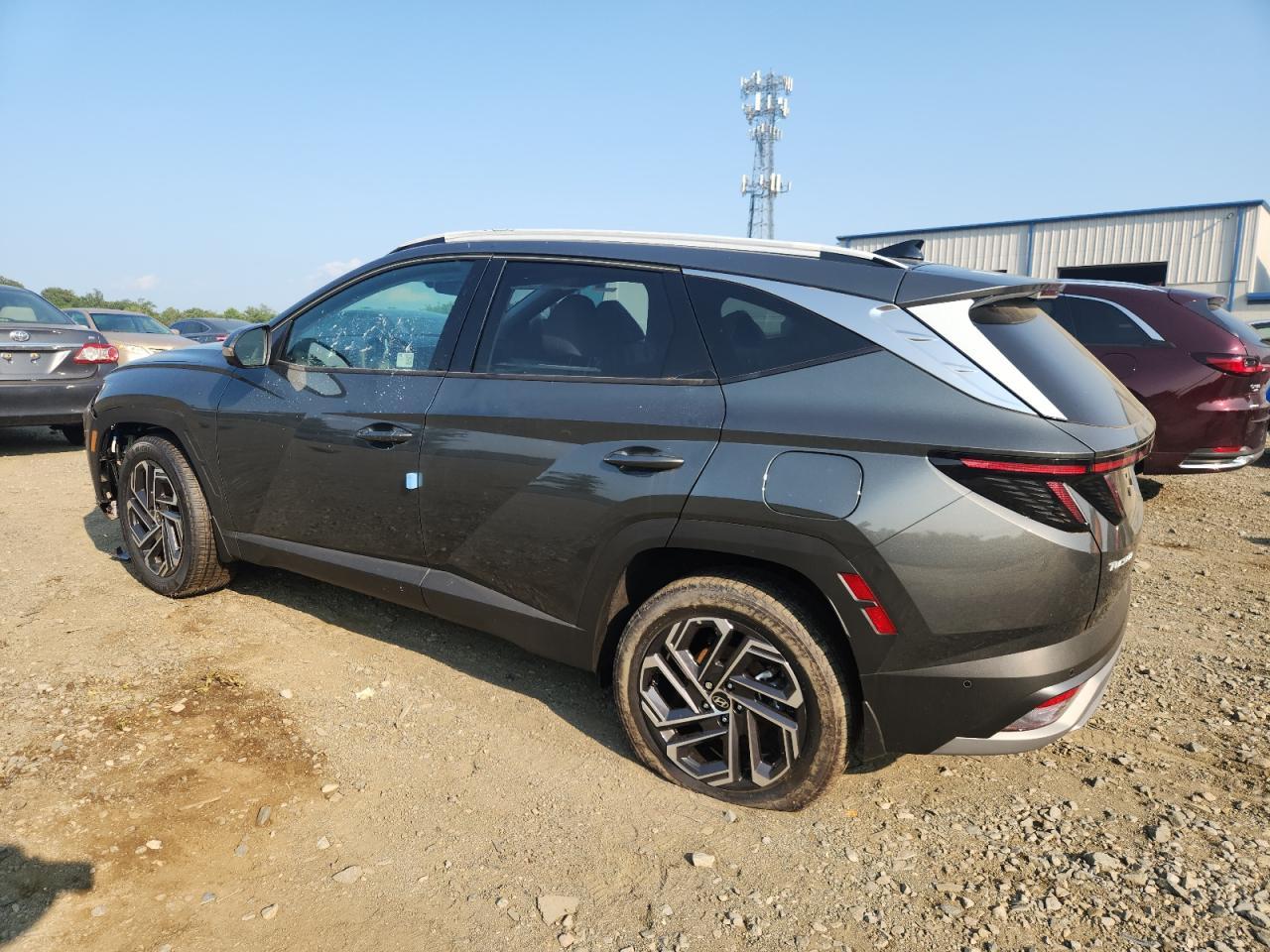 2025 Hyundai Tucson Limited - Фото 2