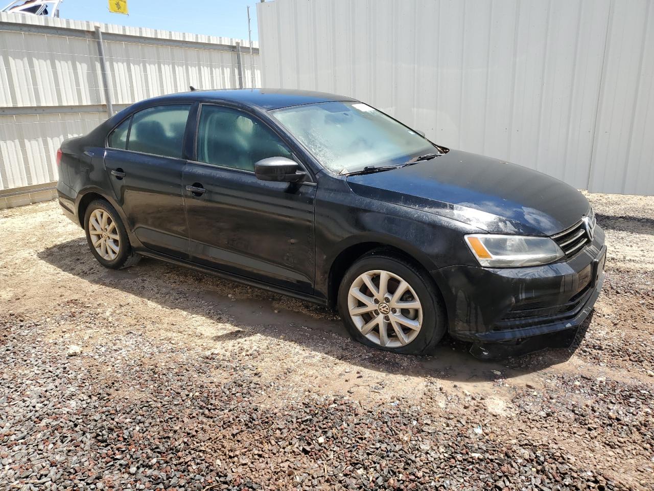 2015 Volkswagen Jetta Se - Image 4