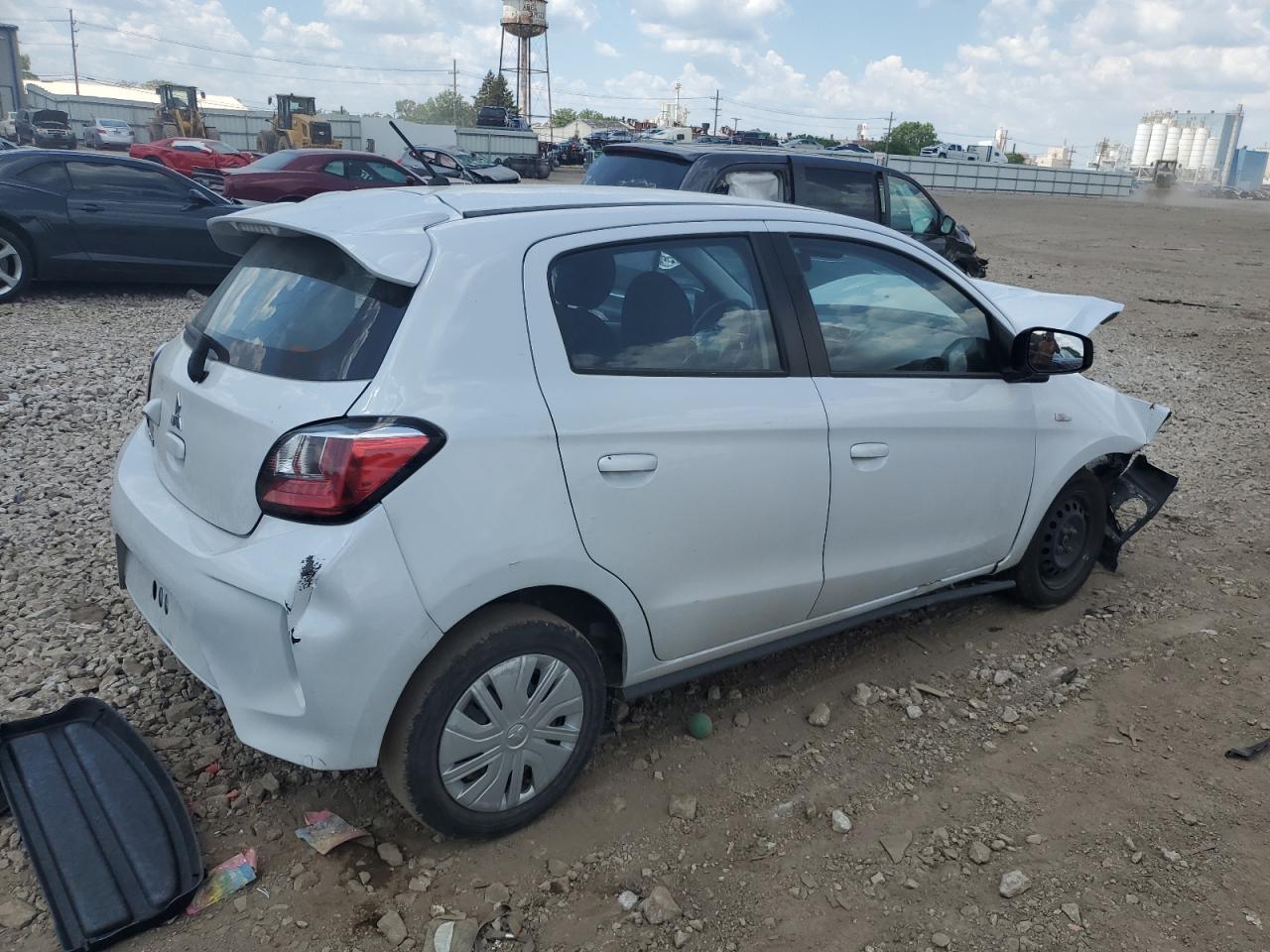 2023 Mitsubishi Mirage Es - Фото 3