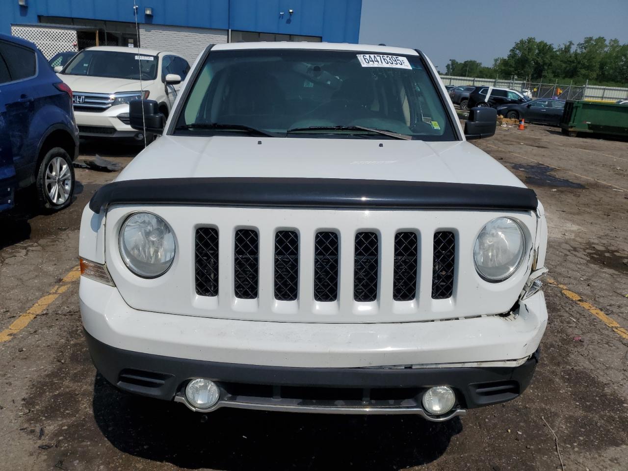 2012 Jeep Patriot Latitude - Фото 5
