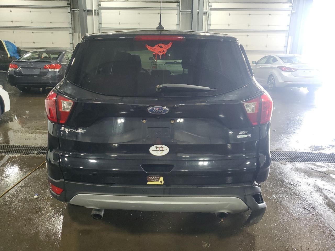 2019 Ford Escape Se - Фото 6