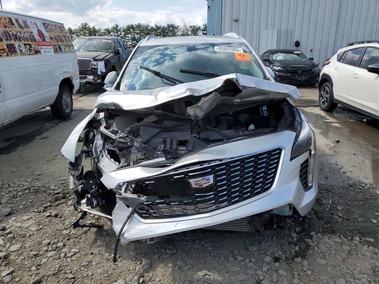 2019 Cadillac Xt4 Luxury - Фото 5