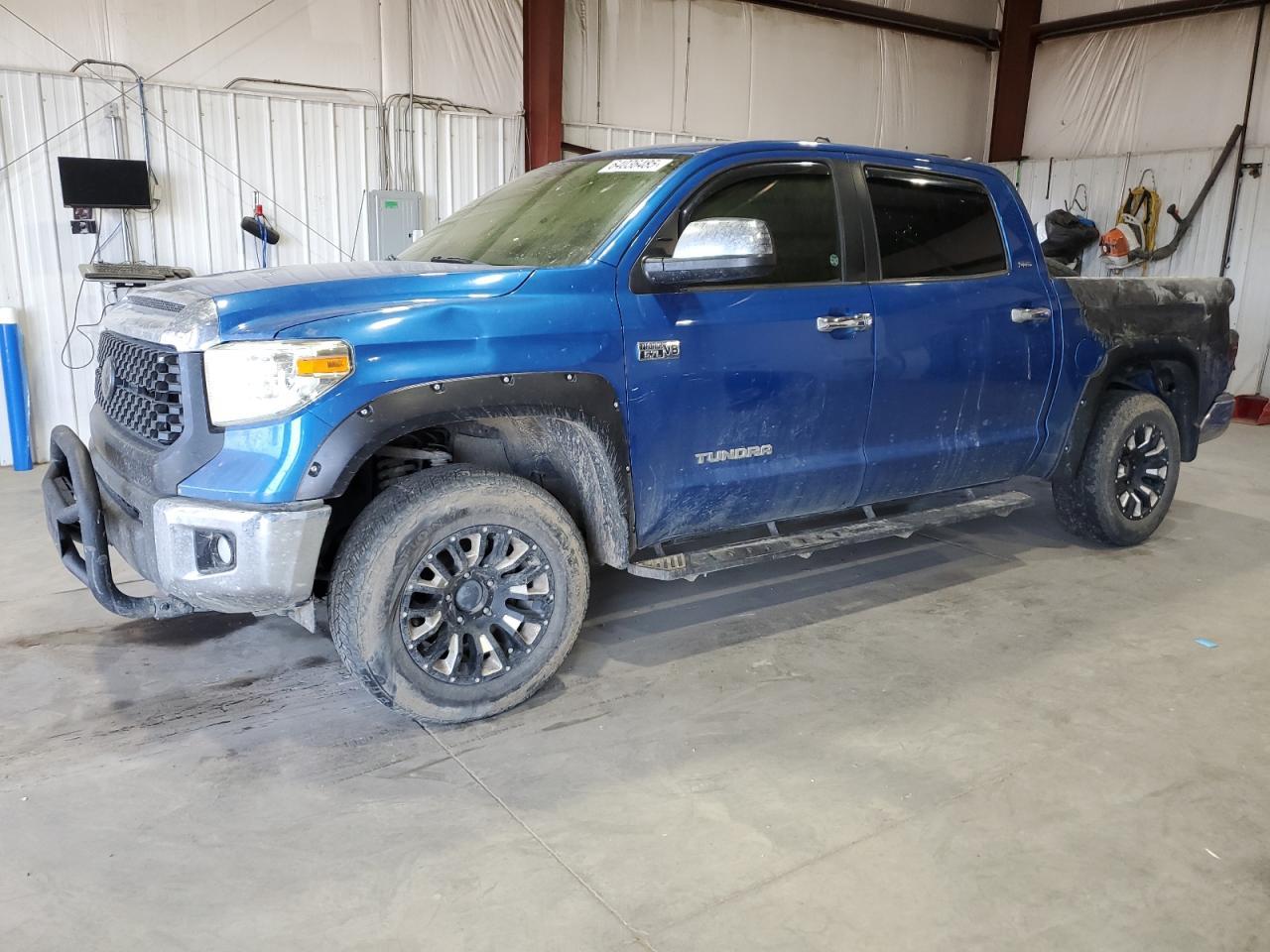 2017 Toyota Tundra Crewmax Sr5
