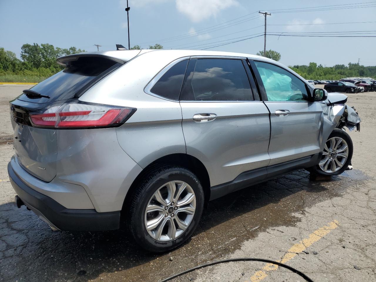 2024 Ford Edge Titanium - Фото 3