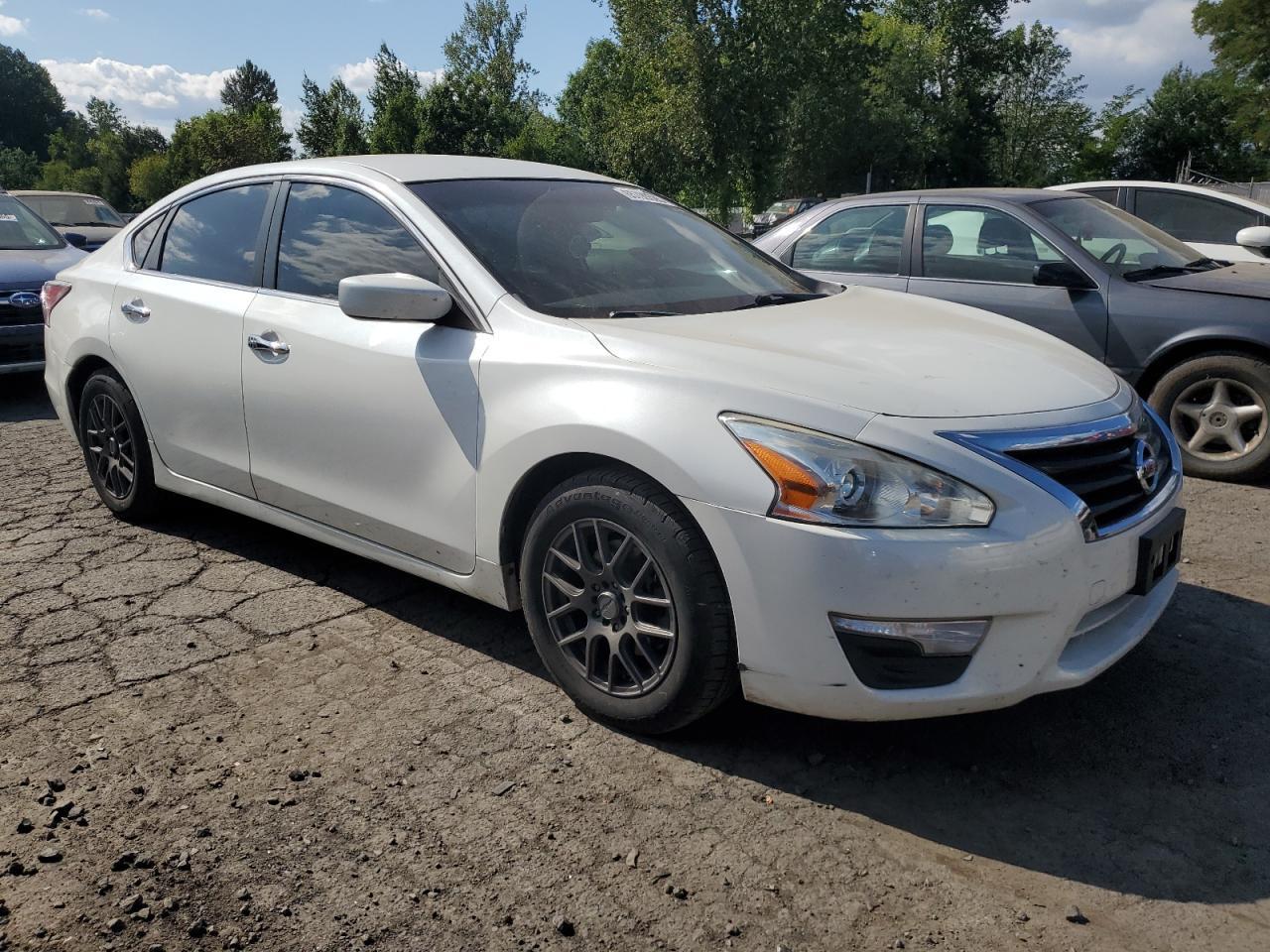 2015 Nissan Altima 2.5 - Фото 4