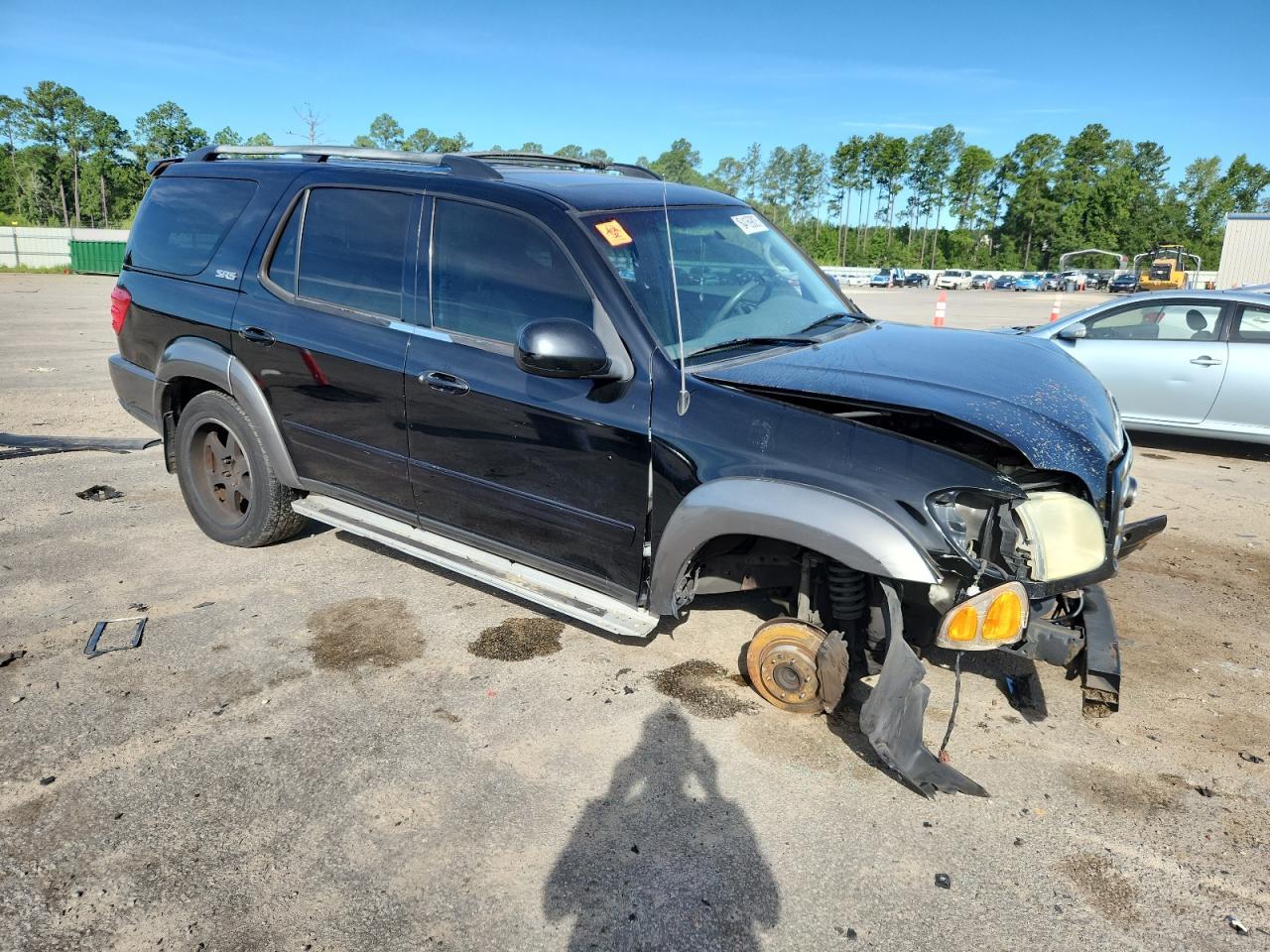 2004 Toyota Sequoia Sr5 - Фото 4