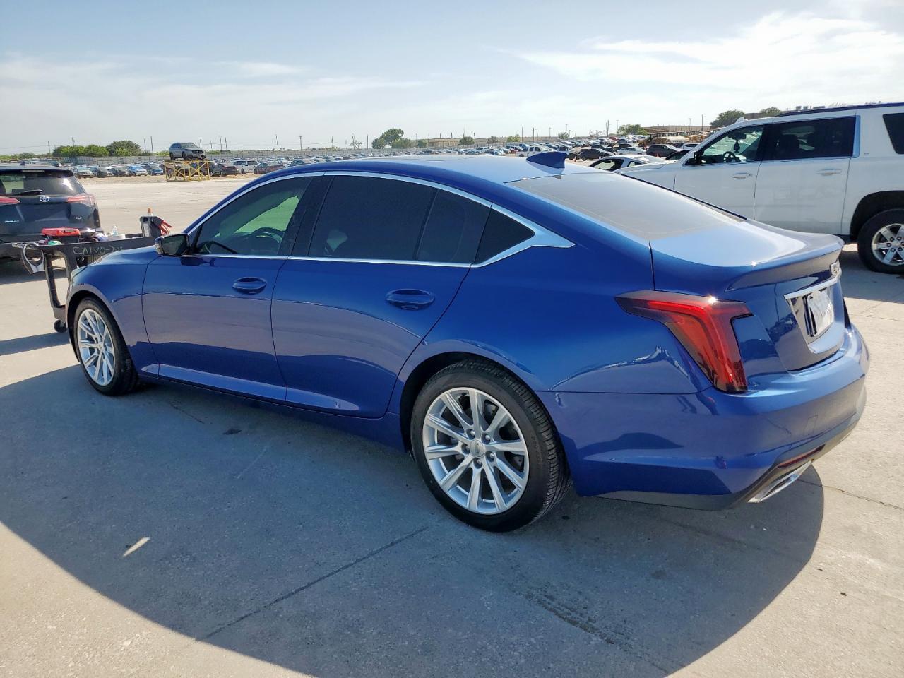 2021 Cadillac Ct5 Luxury - Фото 2