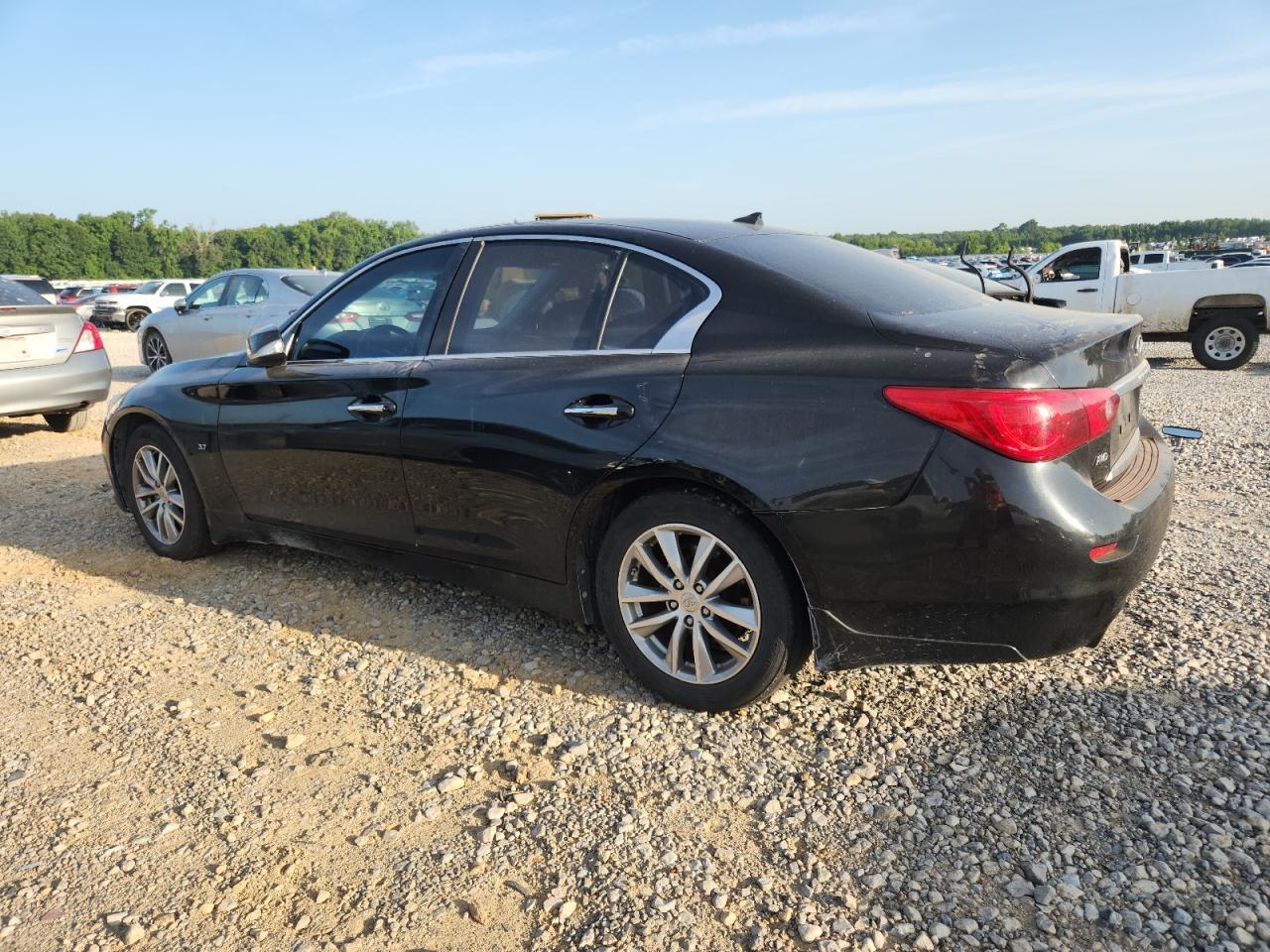 2015 Infiniti Q50 Base - Image 2