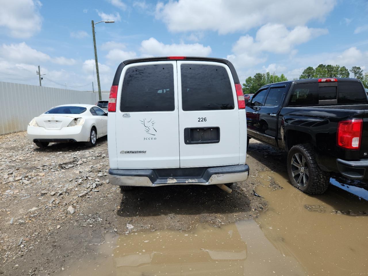 2017 Chevrolet Express G3500 Lt - Фото 6