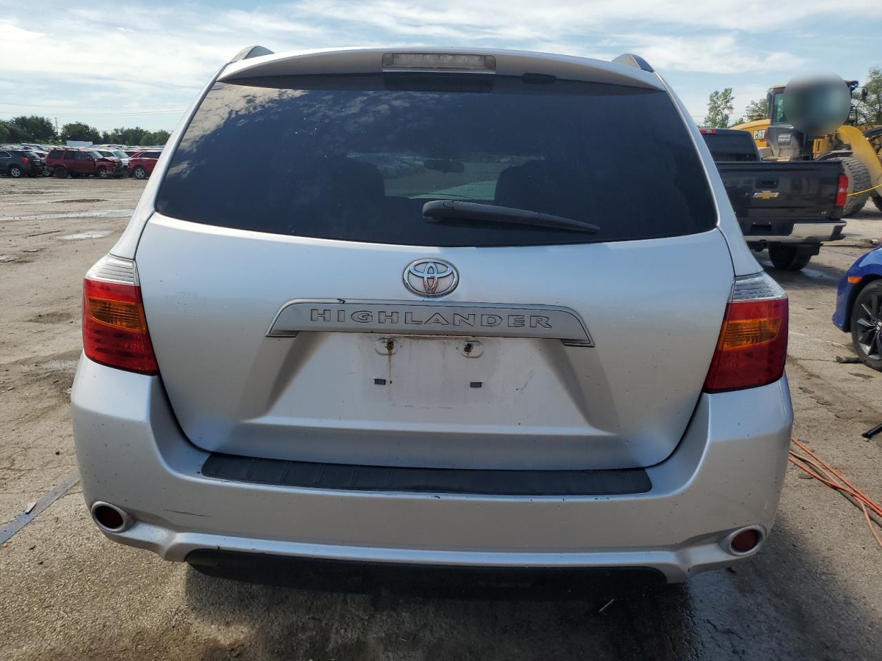 2010 Toyota Highlander - Image 6