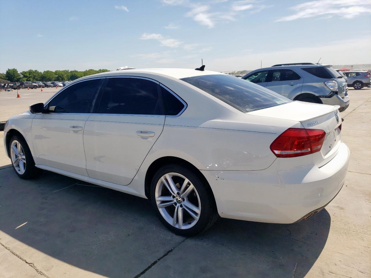2014 Volkswagen Passat Se - Фото 2