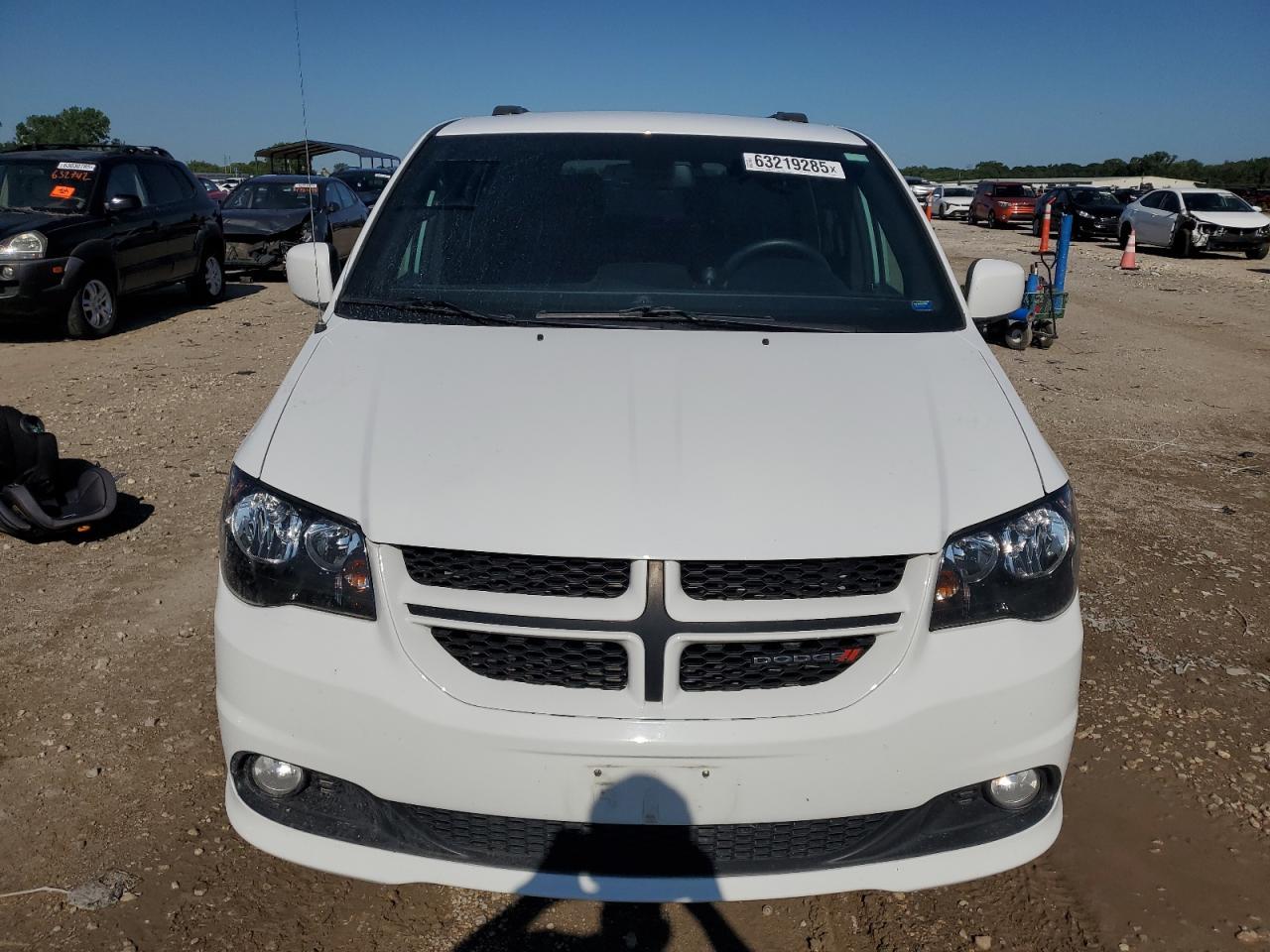 2019 Dodge Grand Caravan Gt - Image 5