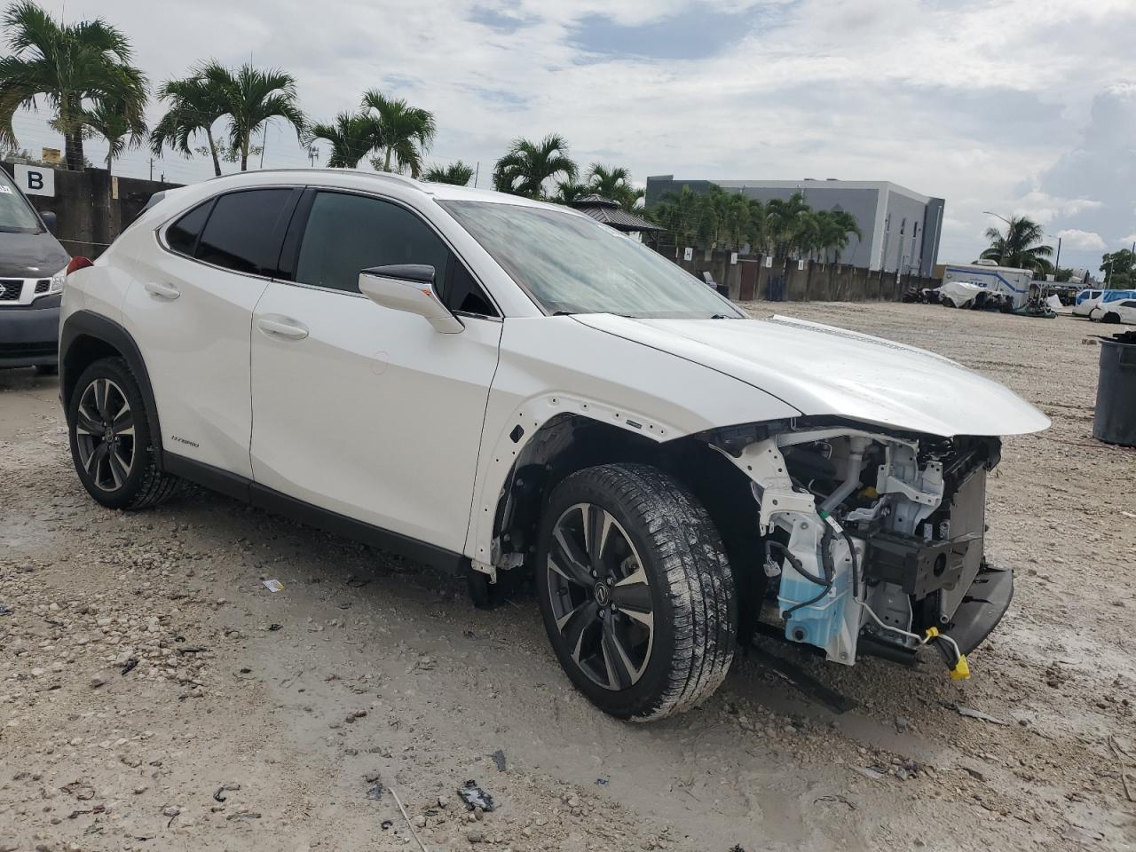 2021 Lexus Ux 250H - Image 4