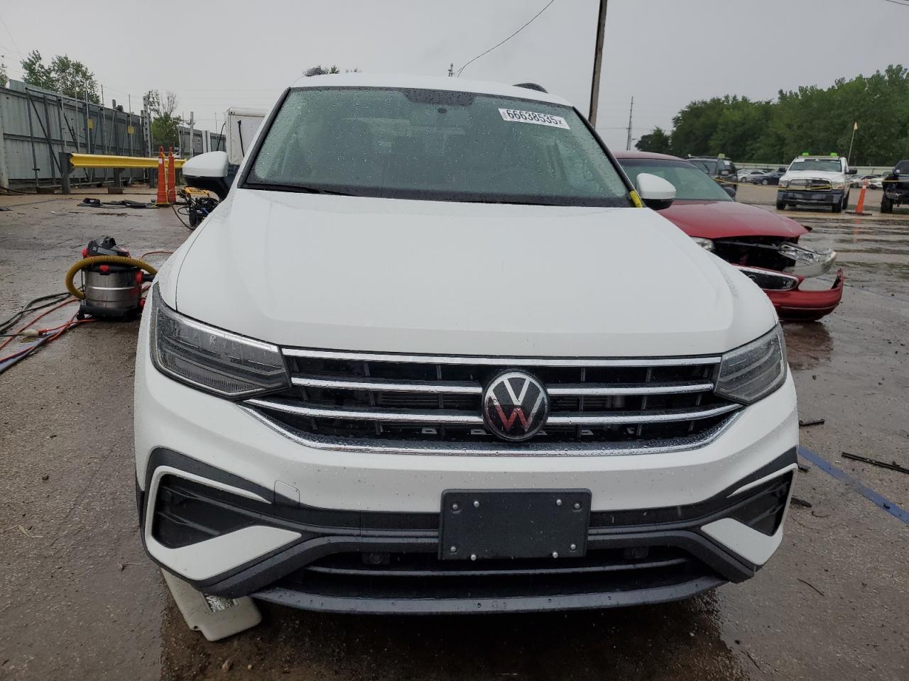 2022 Volkswagen Tiguan S - Фото 5