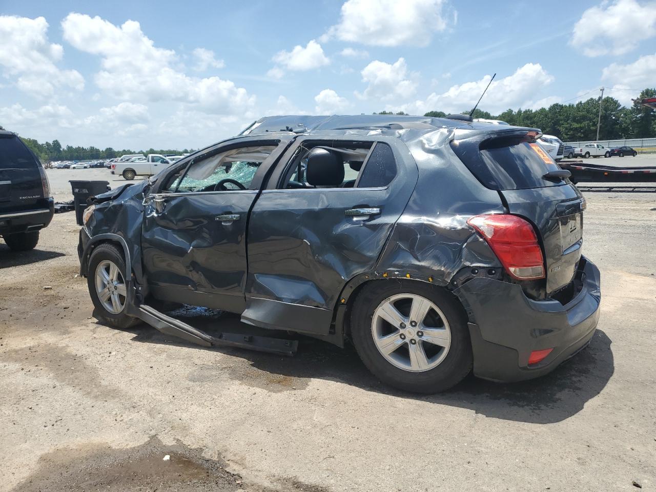 2018 Chevrolet Trax 1Lt - Image 2