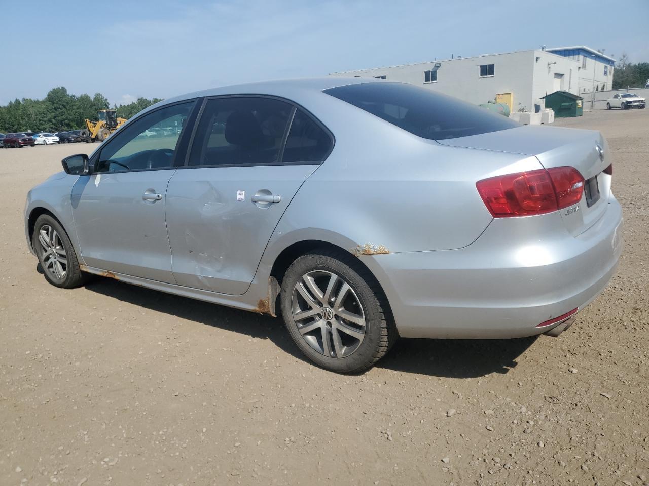 2011 Volkswagen Jetta Base - Image 2