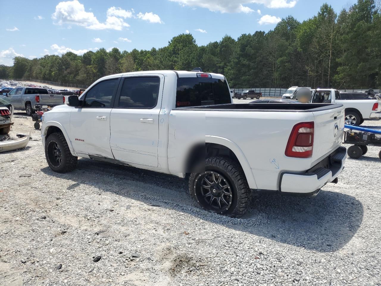 2019 Ram 1500 Laramie - Фото 2