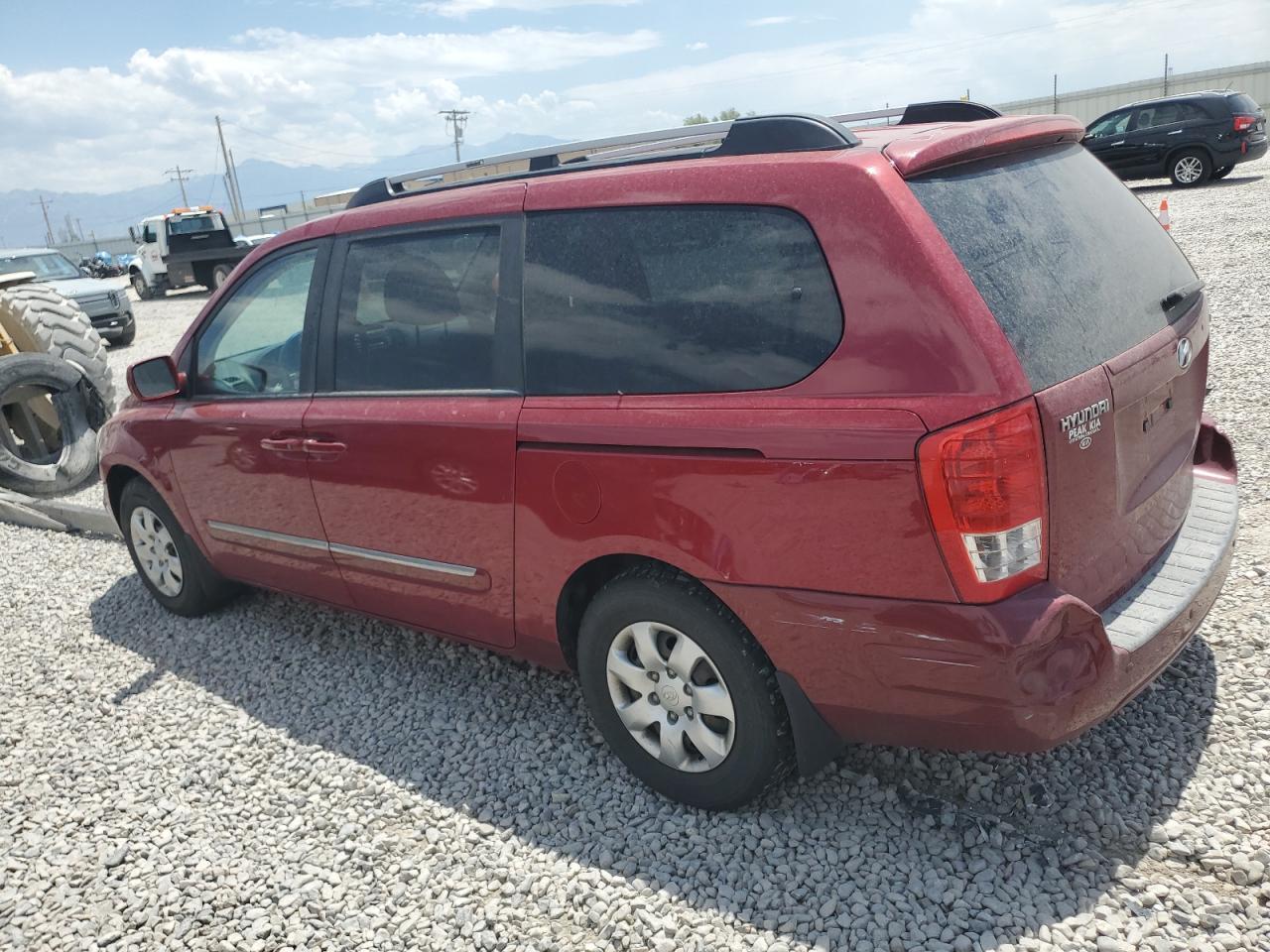 2008 Hyundai Entourage Gls - Фото 2