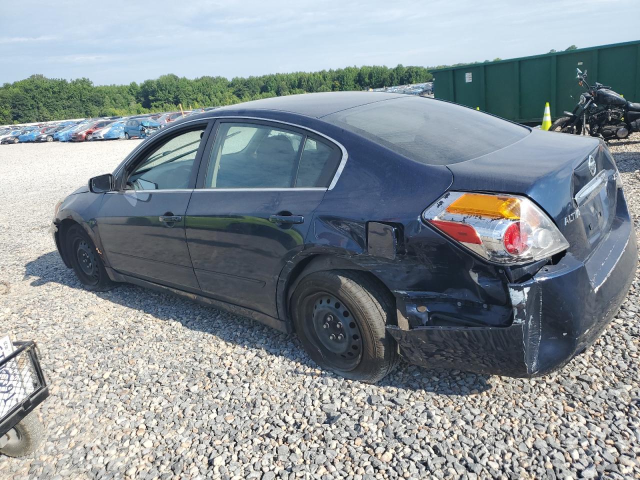 2011 Nissan Altima Base - Фото 2