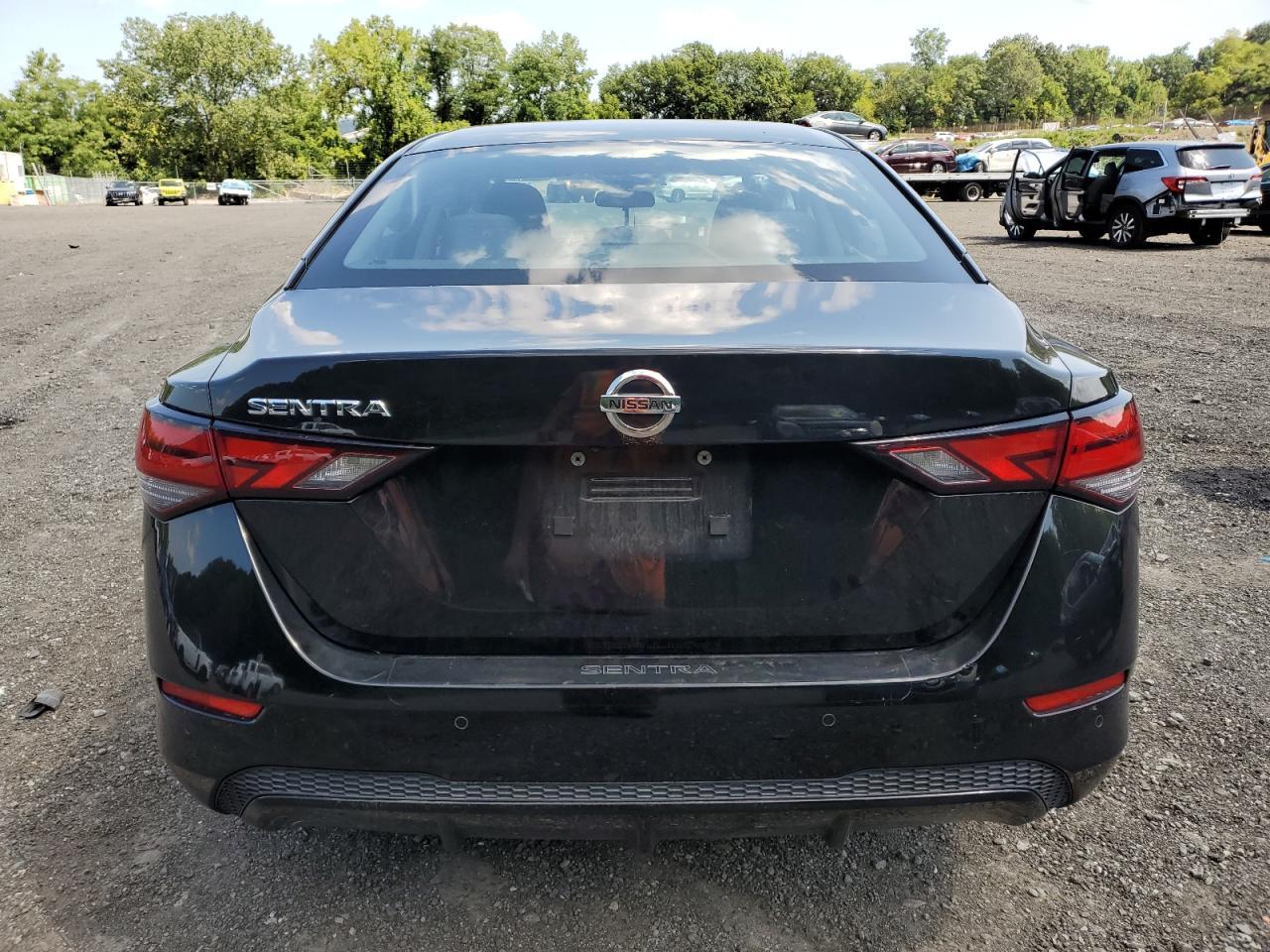 2021 Nissan Sentra S - Фото 6