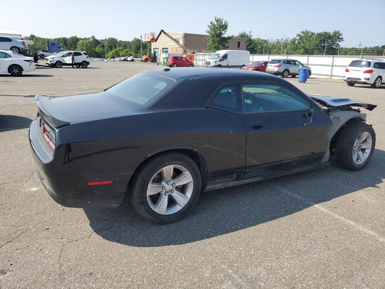 2023 Dodge Challenger Sxt - Фото 3