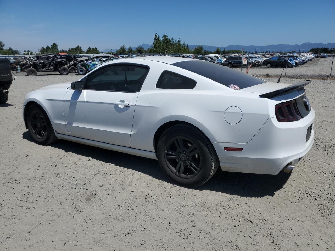 2014 Ford Mustang - Фото 2