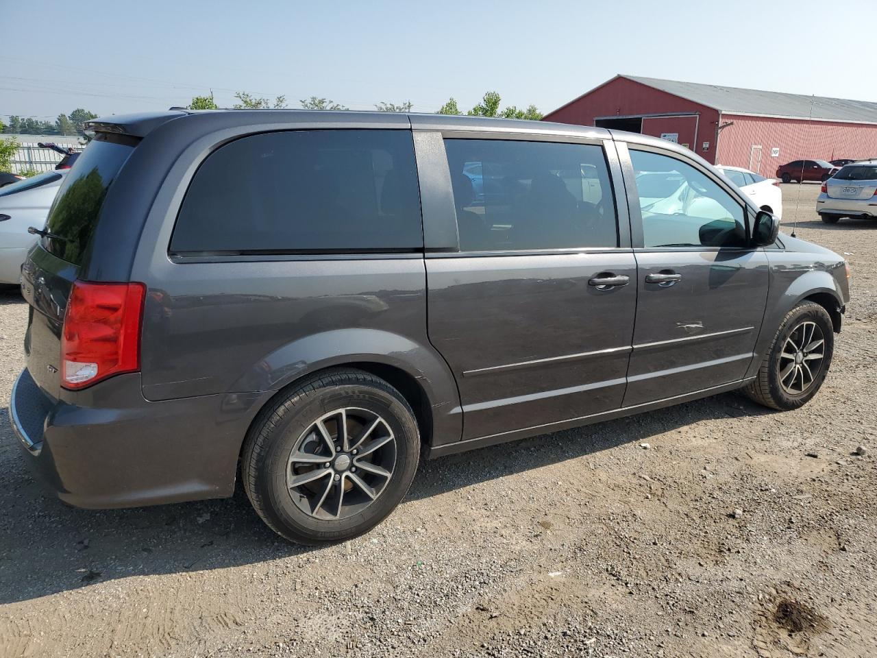 2017 Dodge Grand Caravan Gt - Image 3
