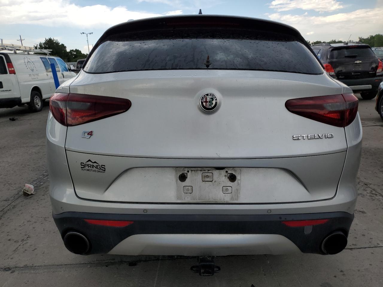 2018 Alfa Romeo Stelvio Ti - Фото 6