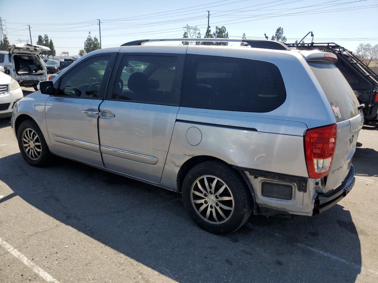2011 Kia Sedona Ex - Фото 2