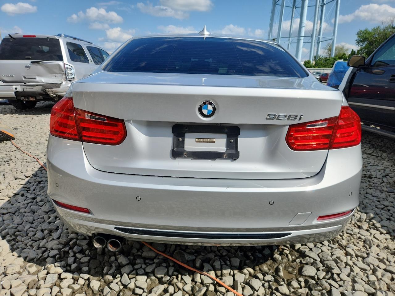 2015 BMW 328 I - Фото 6