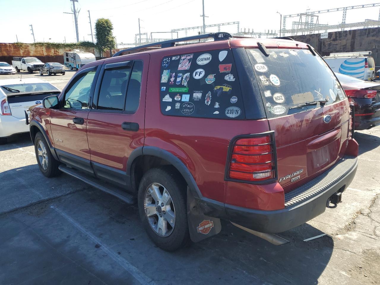 2004 Ford Explorer Xlt - Фото 2