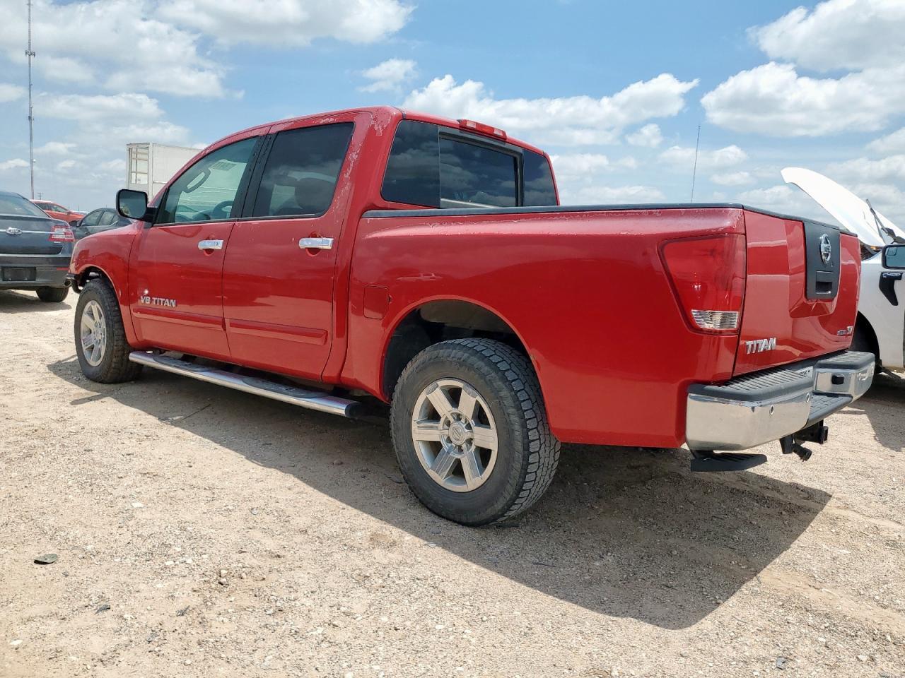 2011 Nissan Titan S - Фото 2