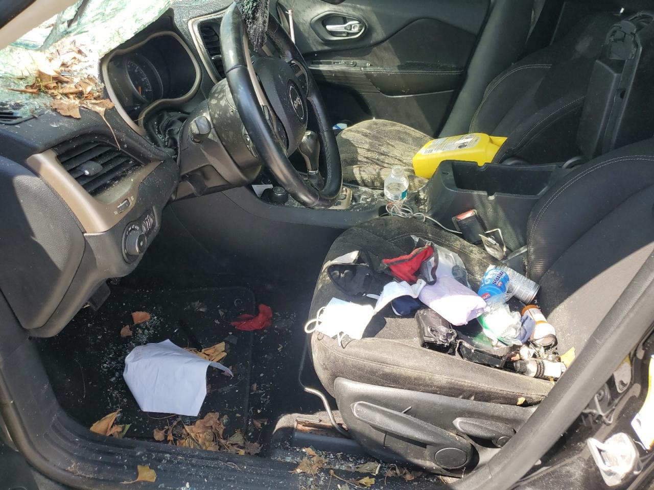 2015 Jeep Cherokee Latitude - Image 7